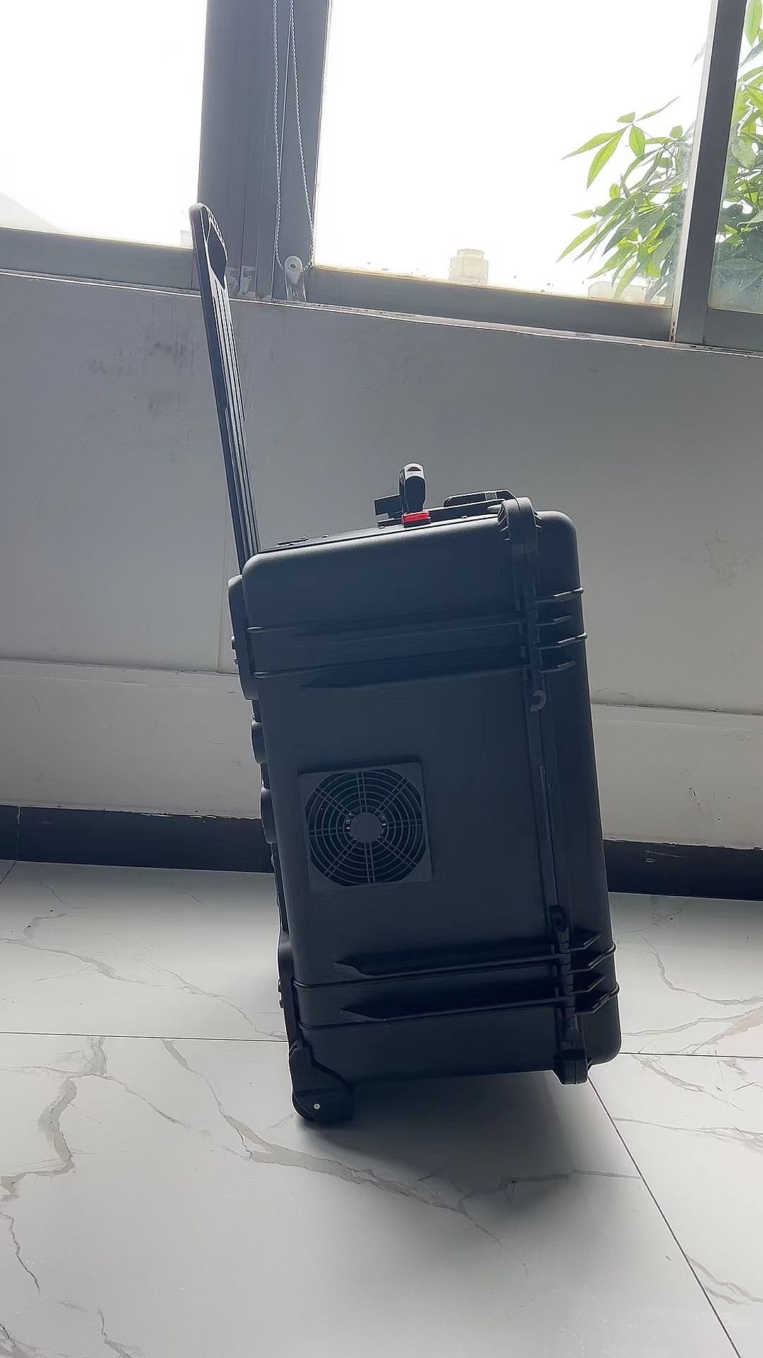 城北手拉箱型移动通信干扰器